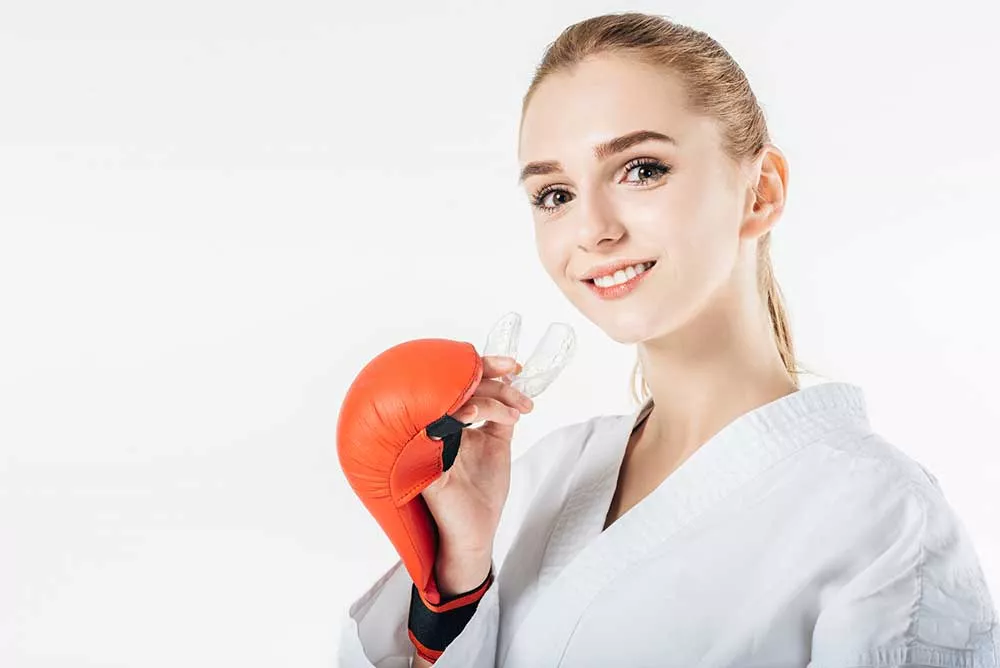 Boxejadora amb protecció dental